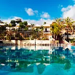 Hotel Gran Oasis 4*