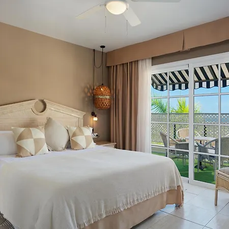 Gran Oasis Отель Плая-де-лас-Америкас