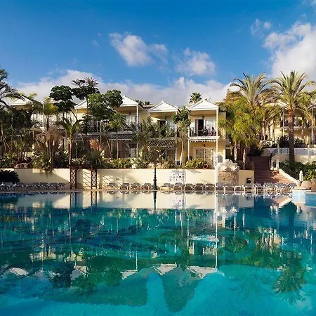 Gran Oasis Hotel 4*